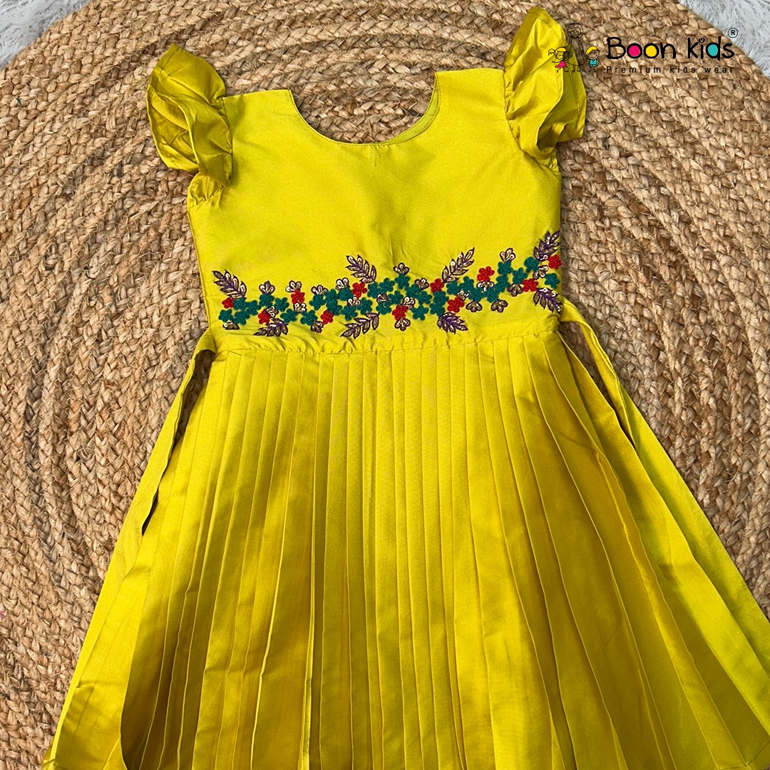 embroidery designs in dress How To Embroider On Clothing: DIY Embroidered Dress